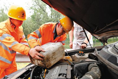 石台额尔古纳道路救援